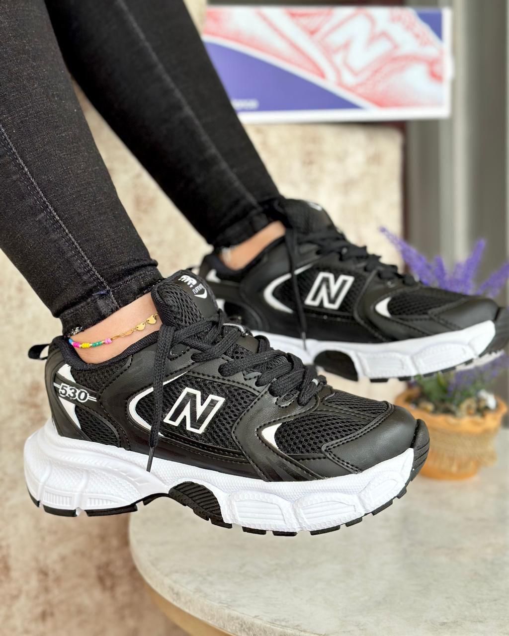 NB 530: Comodidad y Estilo en Cada Paso 👟✨